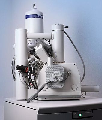 Растровый электронный микроскоп Quanta 200 3D FIB с ионной пушкой, FEI