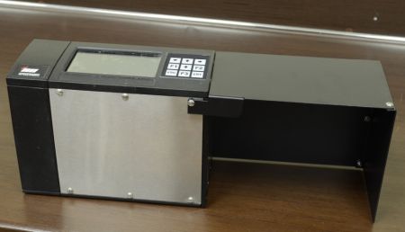 Стационарное устройство контроля люминесцентной маркировки "Люмискан 03", АОНП